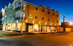Onais Hotel
